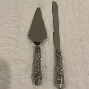 RARE Cake Serving Set With Frosted Handles and Silver Filigree